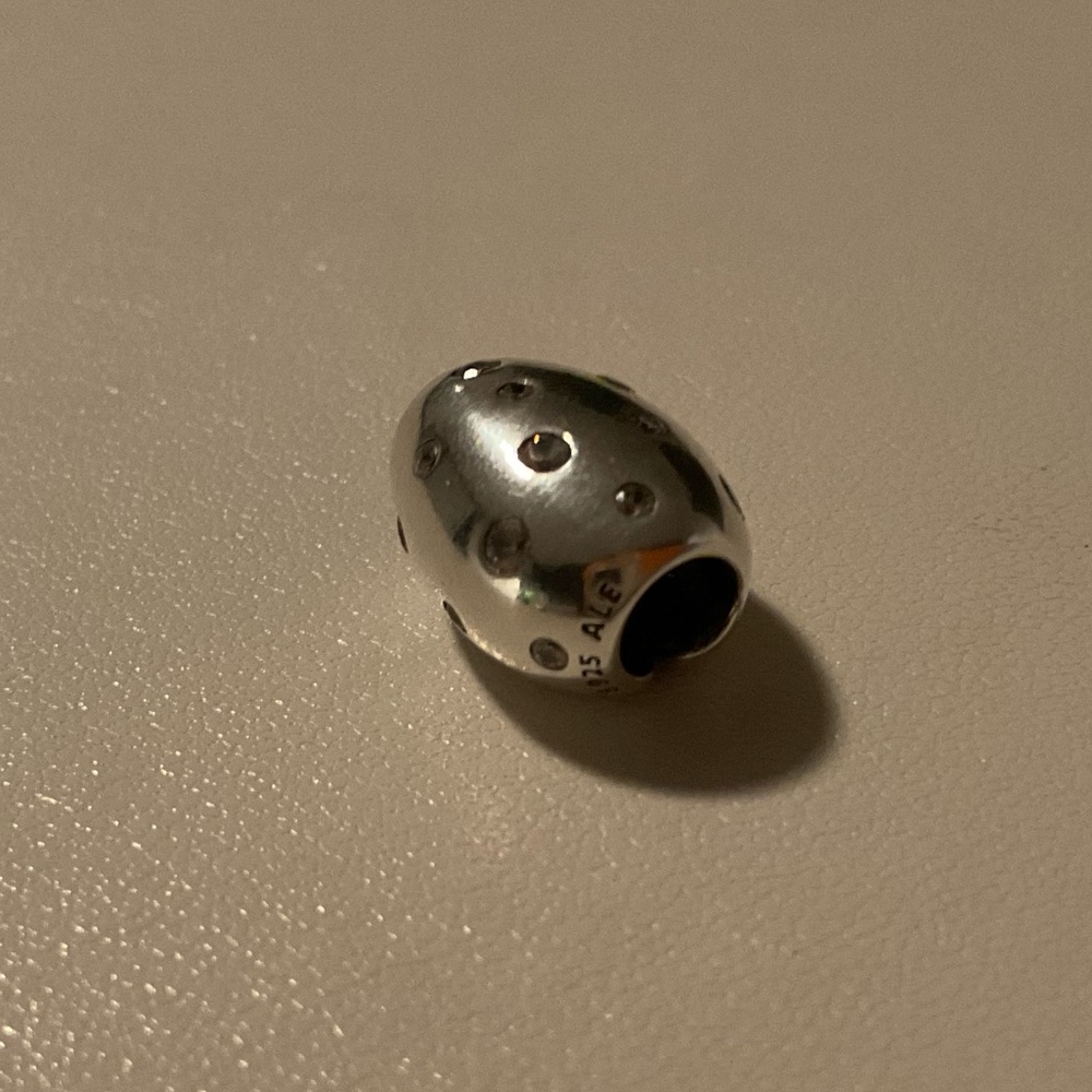 Authentic Pandora Retired Shell Charm - Picture 3 of 3